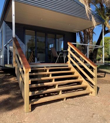 Murray View Cabin