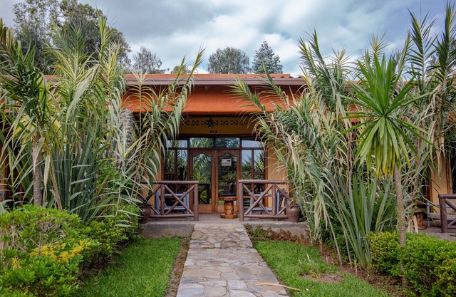 Musanze Caves Hotel