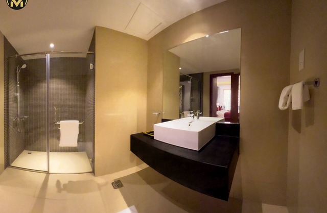 Muscat Express Hotel