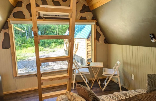 Mushroom theme cabin on 33 Acre Farm