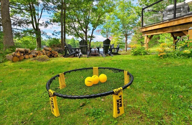 Muskoka Retreat, Fire Pit, Games, Waterfront