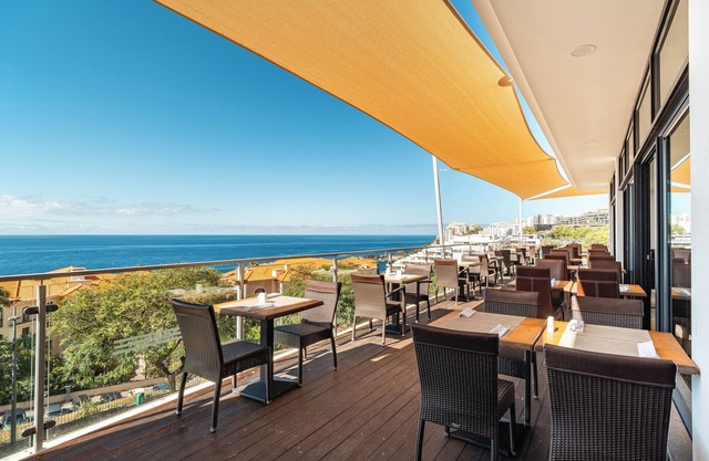 Muthu Raga Madeira Hotel