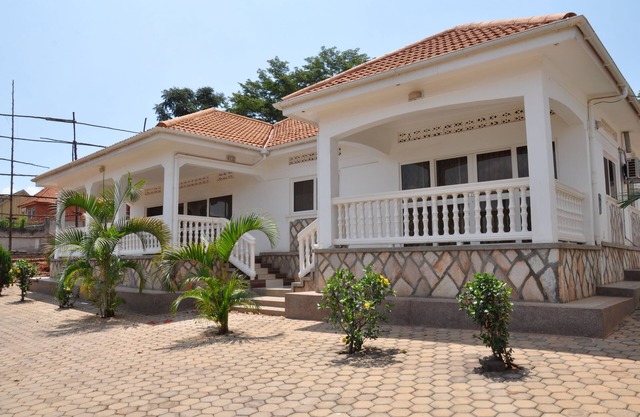 Muyenga Vacation Home - Apartamento Deluxe