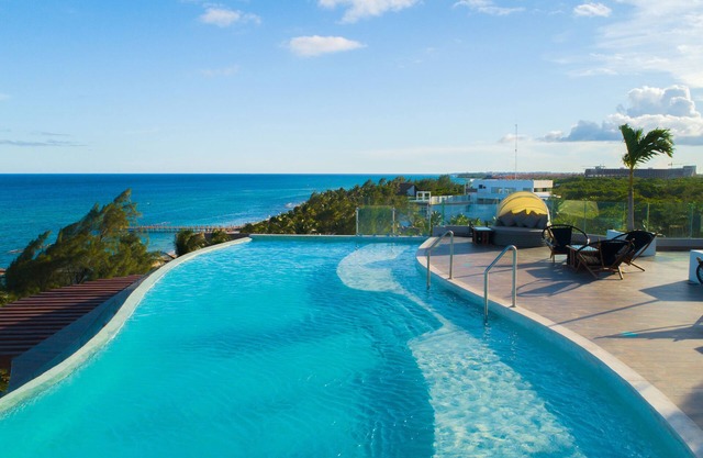 Mvngata Beach Hotel