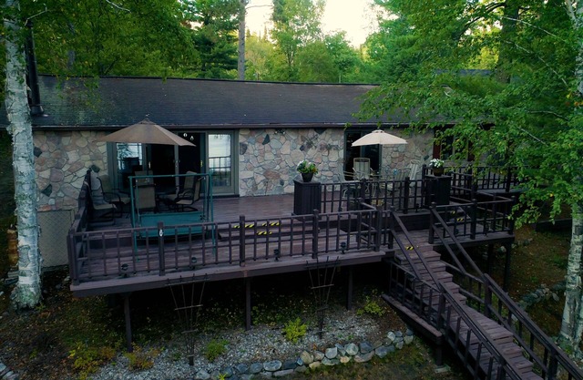My North Bay Getaway—four season, lakefront home