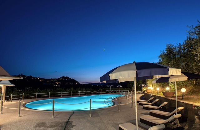 My Rental Homes - Villa la Brezza in Montecatini, with private pool and garden