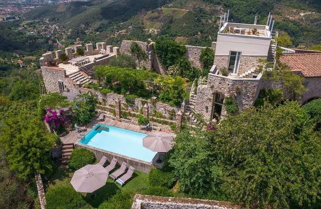 Villa en Camaiore con 3 habitaciones, capacidad 6