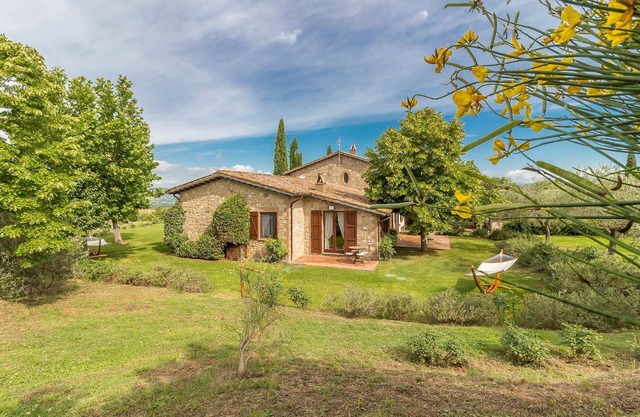 Villa en Montecchio con 7 habitaciones, capacidad 14