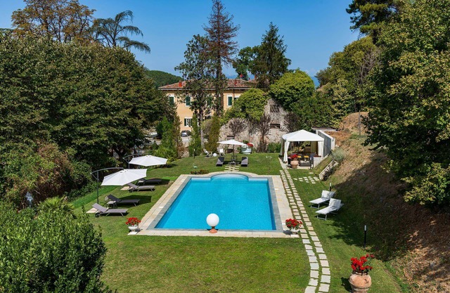 Villa en Capannori con 5 habitaciones, capacidad 10