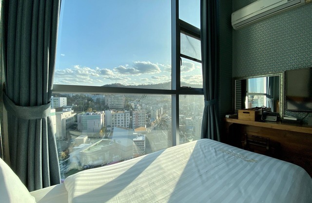 Myeongdong Merlin Hotel