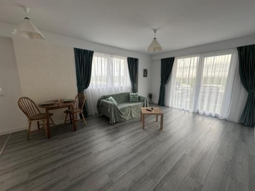Myhouse 2