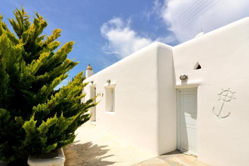 Mykonos relaxing apartment with free parking