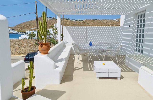 Mykonos Rose Nest - Sea View Escape