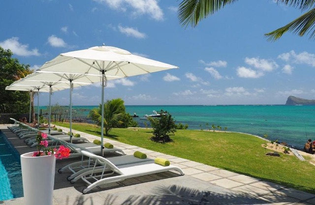 Myra Seafront Suites with LOV