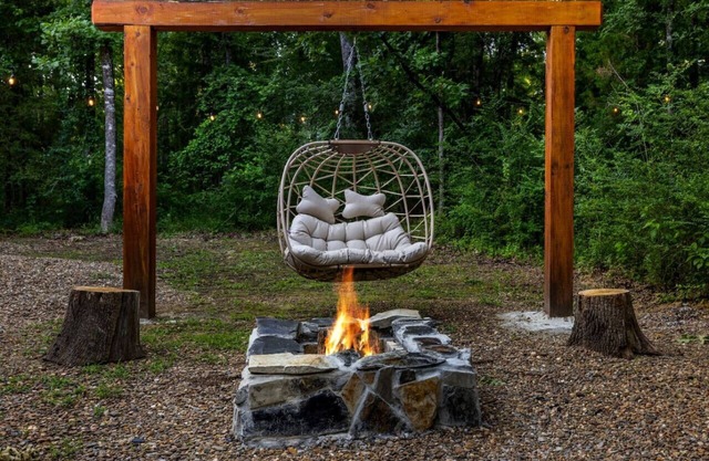 Mystic Moon · 🌙 Dreamy Honeymoon Cabin: Egg Chair & Daybed Swing 🌙
