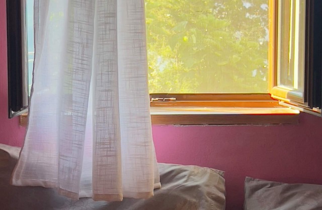 “Cozy Mountain Attic Near Përmet – Sleeps 8 with Epic Views!”