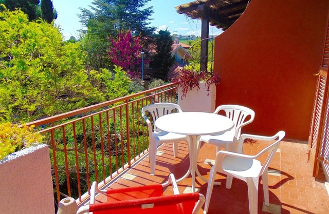 N189 - Numana, bilocale con giardino e terrazzo