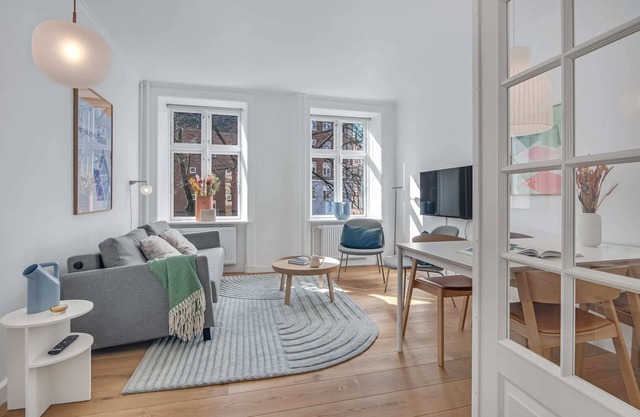 NABO | 2 BR Hotel Apartment