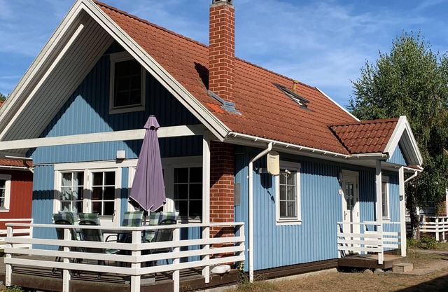 Cerca de la playa: Villa Blau am Useriner See con jardín.