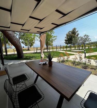 Naiades Villas Castalia