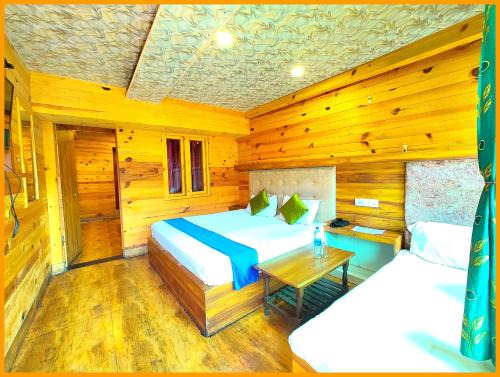 NAINITAL HOTEL VINAYAK PALACE LAKE VIEW MALL ROAD With #Free Wifi #Room Service #Balcony #Prime Location #Luxury And Spacious Room - A Top Rated Hotel In Nainital