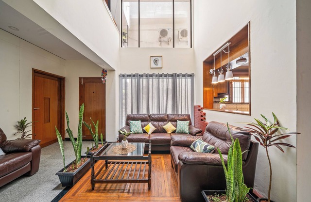 🌳 Namma Woodland Villa | Golf Course Views