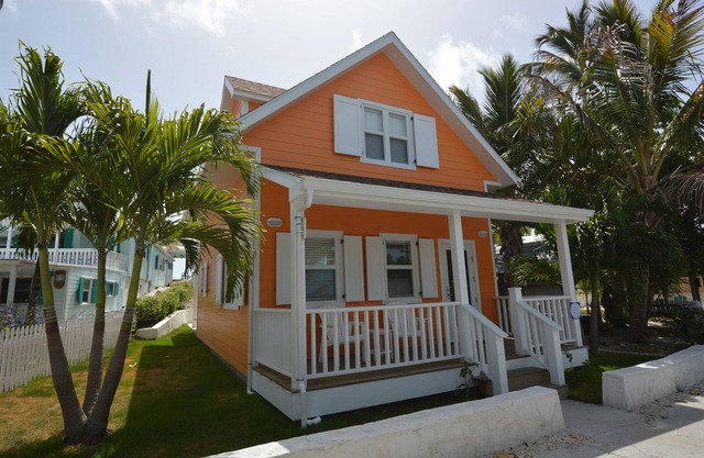 ¡Una casa de campo completamente nueva y con encanto justo en el coraz���n de Hope Town!