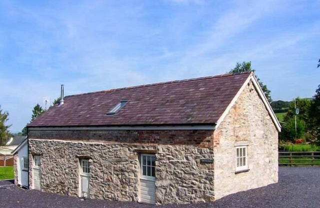 Nant y Hendre, PENTRE CELYN