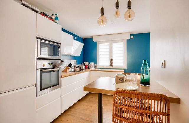 Nantes close downtown, flat for 4