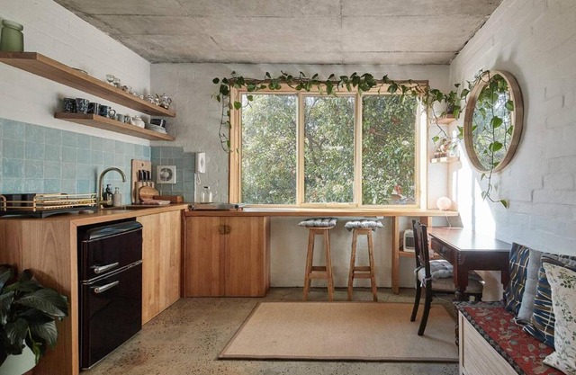 Napier Street Nook - A Chic Studio Masterpiece