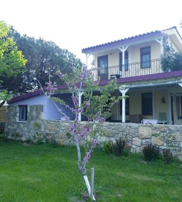 Nar Bağevi