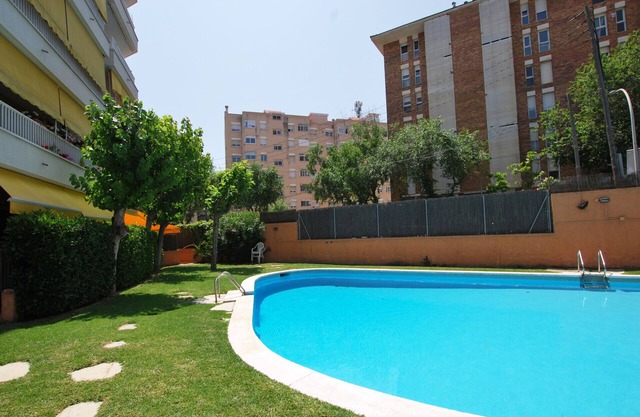 Narciso views - Piscina Comunitaria