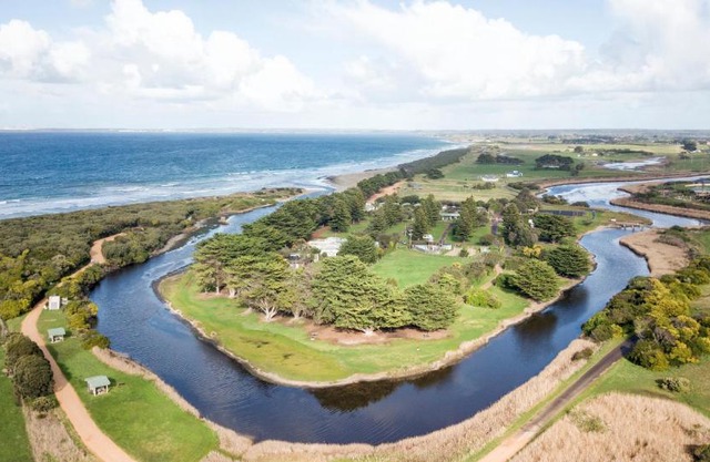 Narrawong Island Holiday Park