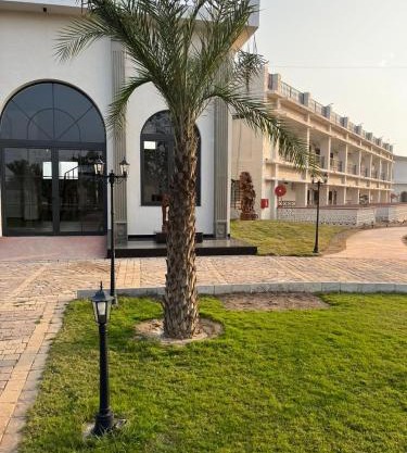Narwar Lakefront Resort