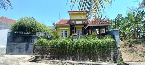 Natiga Guest House