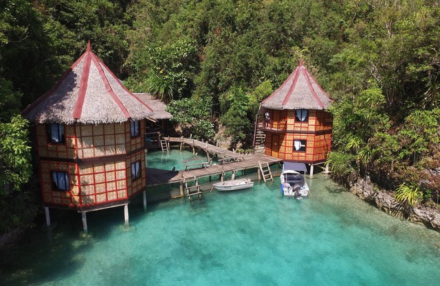 Cabaña nativa en una laguna privada cerca de Sohoton Room L2