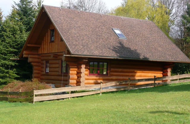 Natur-Blockhaus en Waltershausen