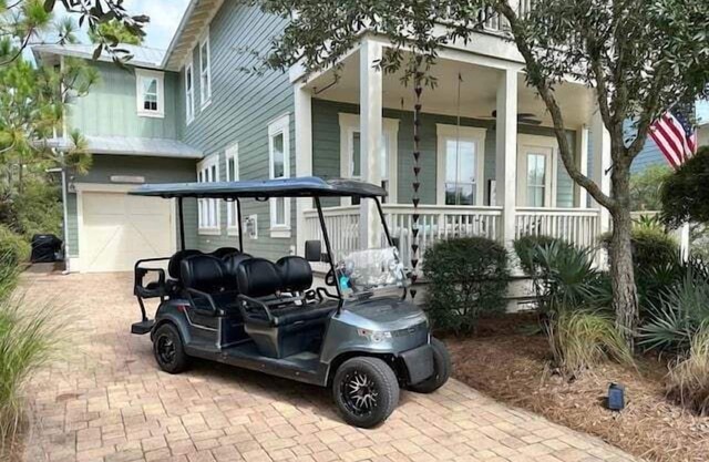 Naturewalk - "Pines and Palmettos" - Sleeps 10 - 6 Seat Golf Cart Included!