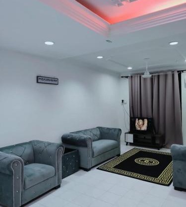 NAURAH HOMESTAY