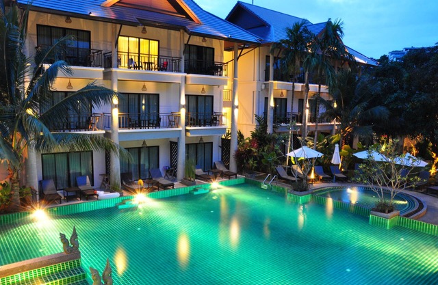 Navatara Phuket Resort