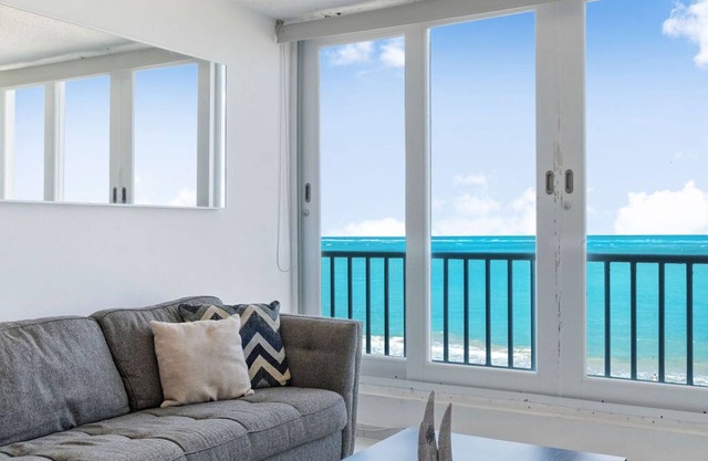 Navio Beach 2BDR Oceanfront Pool Parking