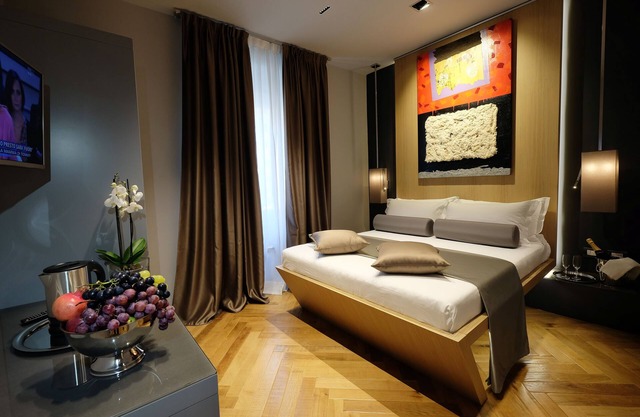 Navona Rooms