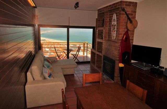 NAZARÉ SURF APARTMENT