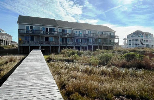 NC 12 56358-7 SW Condo