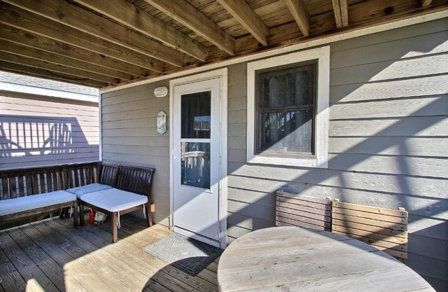 NC 12 56821-27 Condo