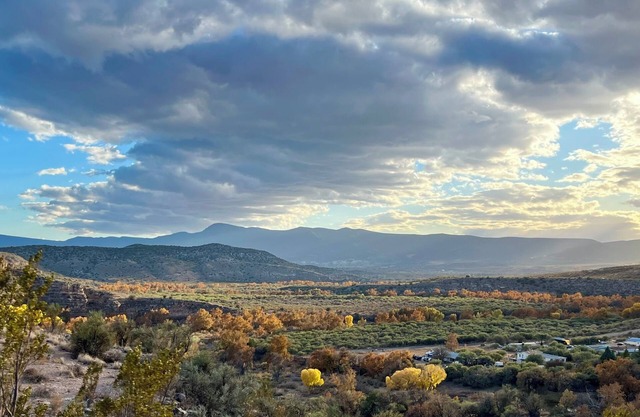 Cozy Copper Casita on Guardian Ridge! Sedona Views/Pets/Private/2 acres