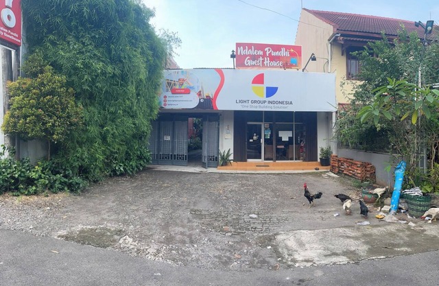 Ndalem Pundhi Guest House by Secoms