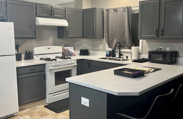 Dog friendly stay in south Anchorage