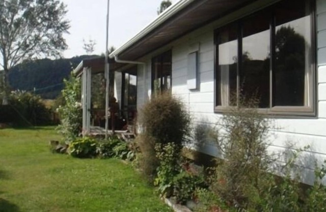Neals Cottage, St Arnaud
