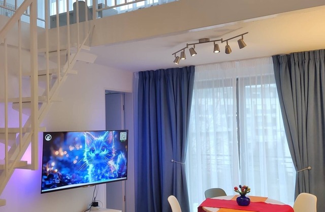 Near Airport BER/ Adlershof Maisonette Schönefeld for 5 persons/3 beds